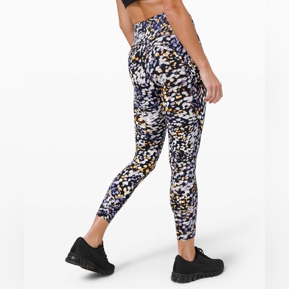 Lululemon Fast and Free Tight II 25" *Non-Reflective size 4 - Picture 2 of 16